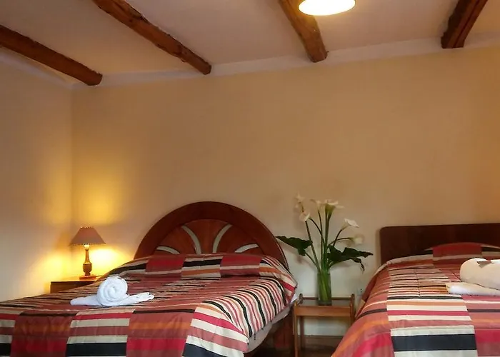 Kukuli Bed & Breakfast