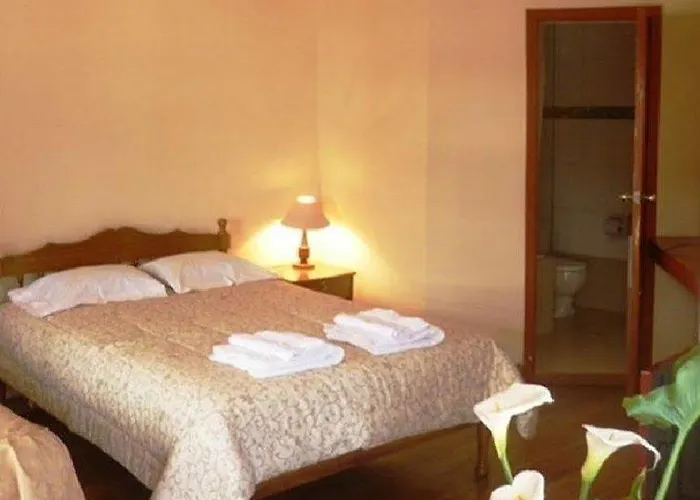 Kukuli Bed & Breakfast 3*