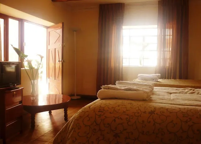 Kukuli Bed & Breakfast 3*